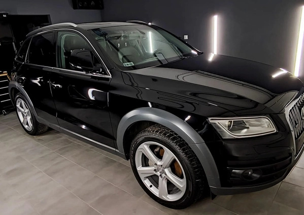 Audi Q5 cena 73900 przebieg: 260000, rok produkcji 2015 z Wrocław małe 22